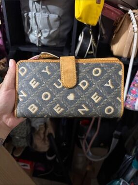 Dooney & Bourke Vintage Wallet W/ Heart Charm